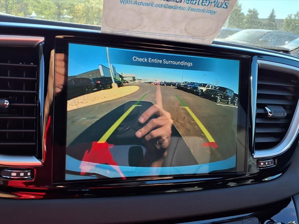 New 2026 Chrysler Voyager LX image 16