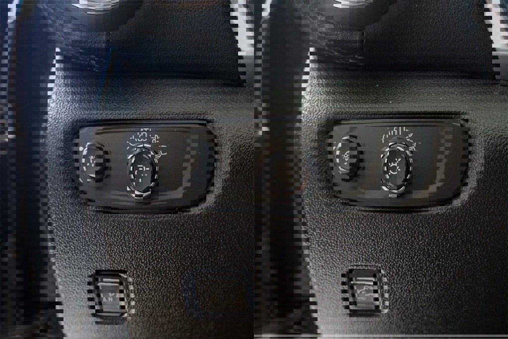 Used 2022 Chevrolet Blazer LT image 19