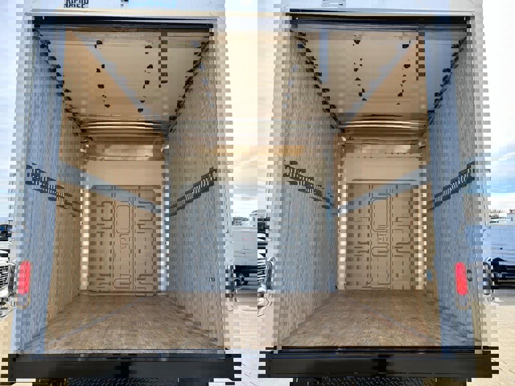 New 2024 Ford E-350 and Econoline 350 Super Duty w/ Power Windows & Locks Group image 16