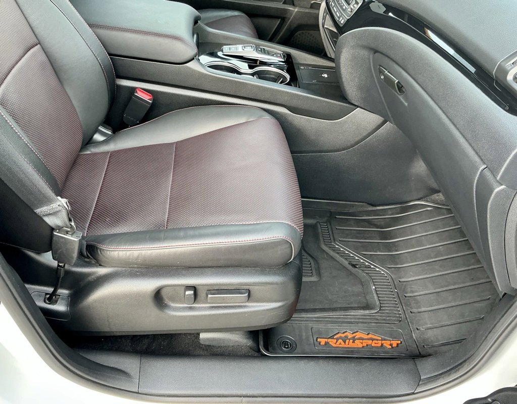 Used 2025 Honda Ridgeline Black Edition image 24