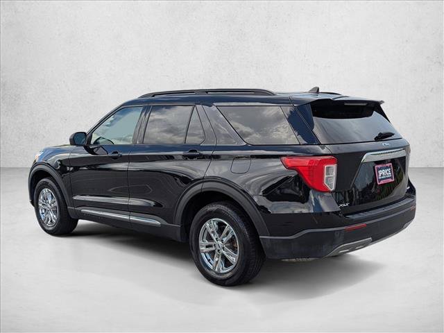 Used 2022 Ford Explorer XLT w/ Equipment Group 202A AWD/4WD image 7