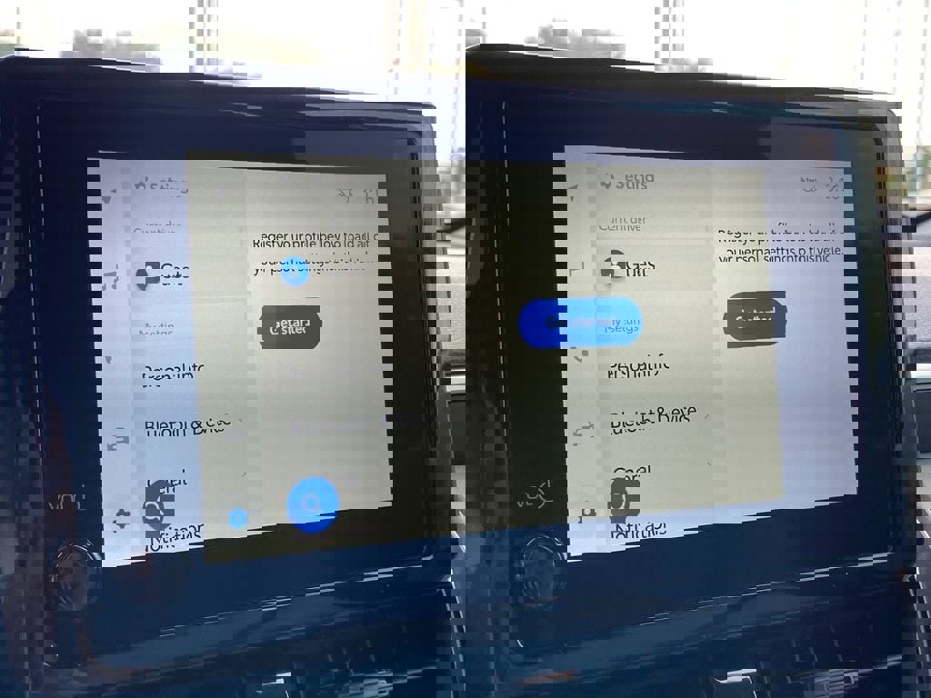 New 2026 Toyota Corolla Cross LE FWD image 21