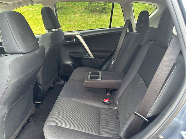 Used 2014 Toyota RAV4 XLE AWD/4WD image 16