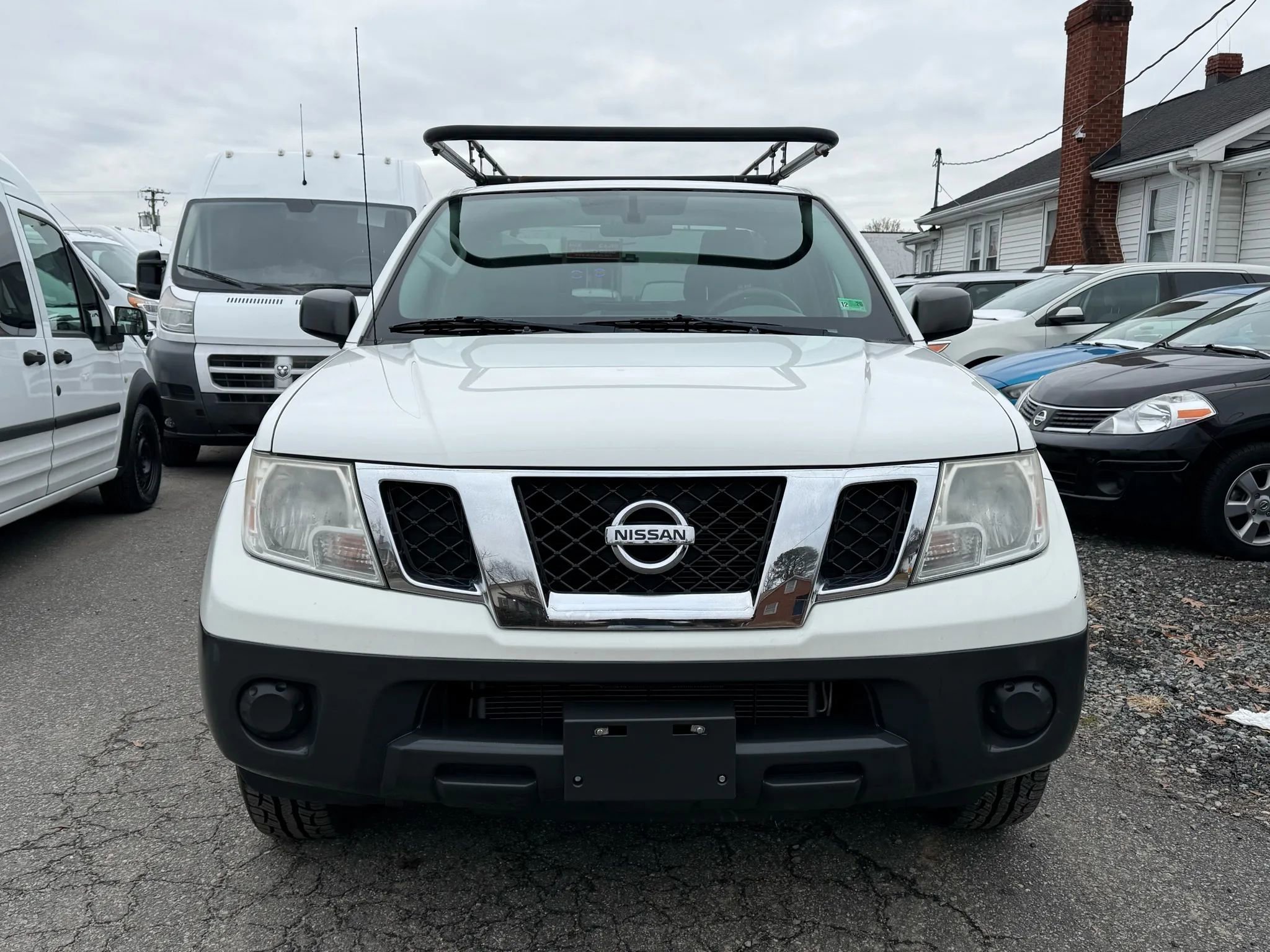 Used 2018 Nissan Frontier S image 2