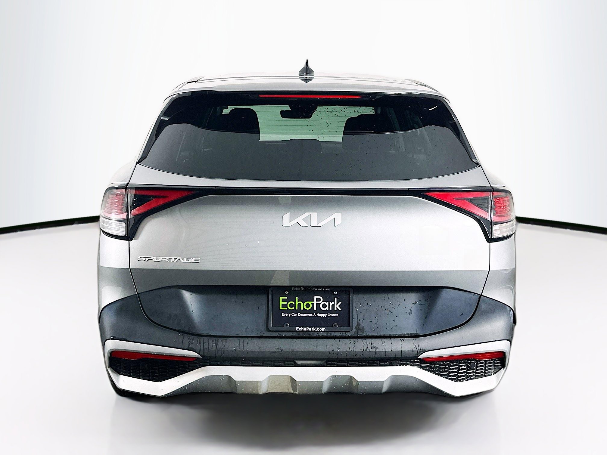 Used 2024 Kia Sportage LX image 7