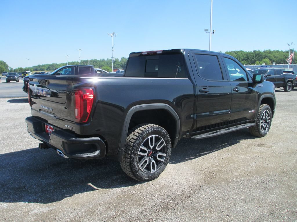 New 2026 GMC Sierra 1500 AT4 w/ AT4 Premium Package AWD/4WD image 5