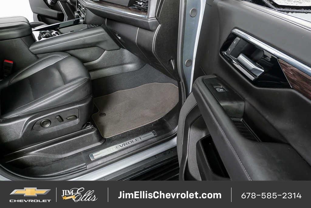 Certified 2025 Chevrolet Tahoe LT AWD/4WD image 25