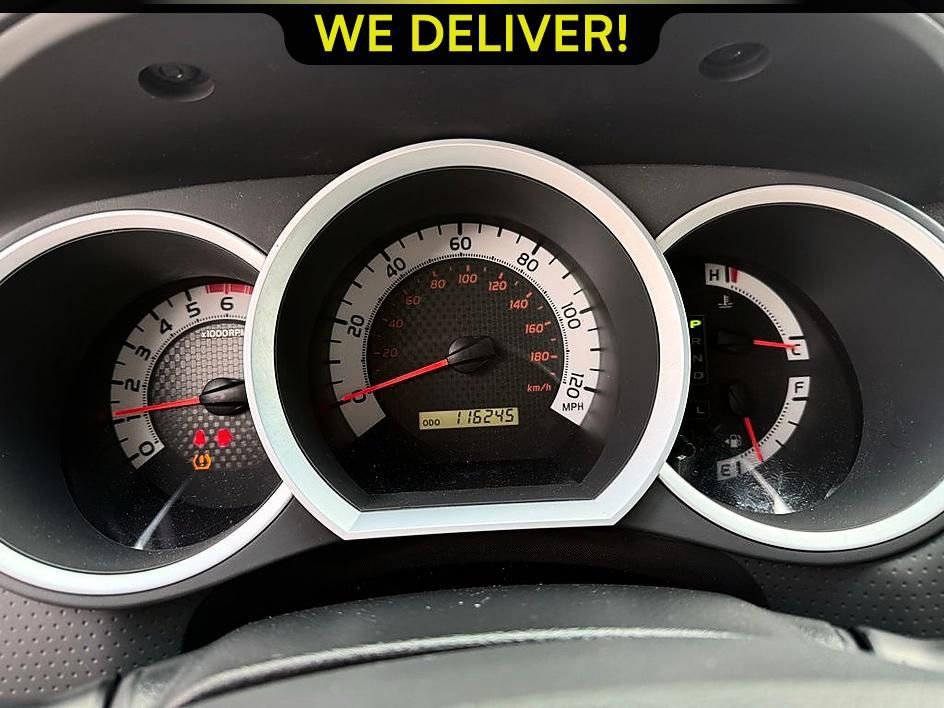 Used 2015 Toyota Tacoma PreRunner w/ TRD Off-Road Package RWD image 12