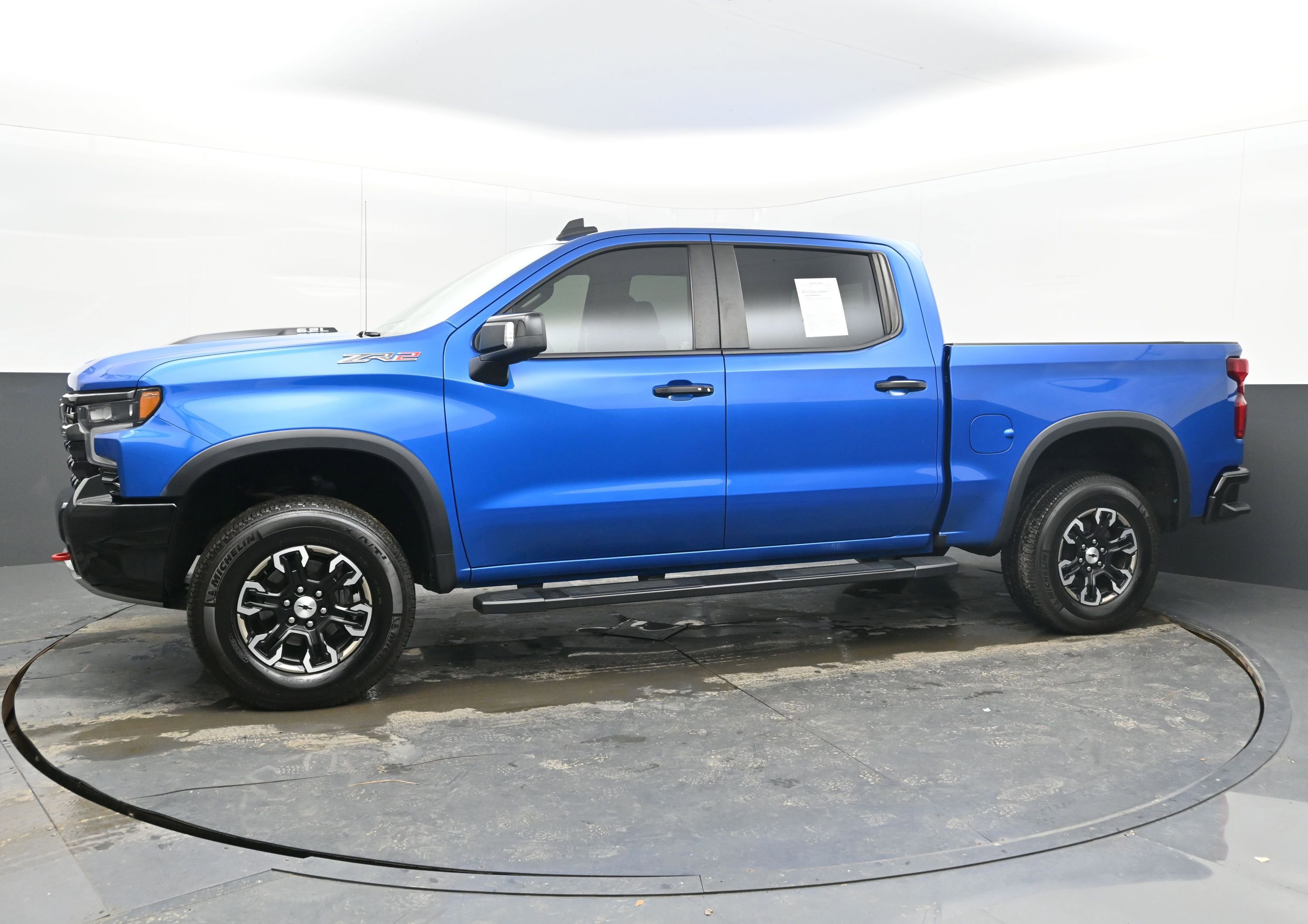 Used 2022 Chevrolet Silverado 1500 ZR2 image 5