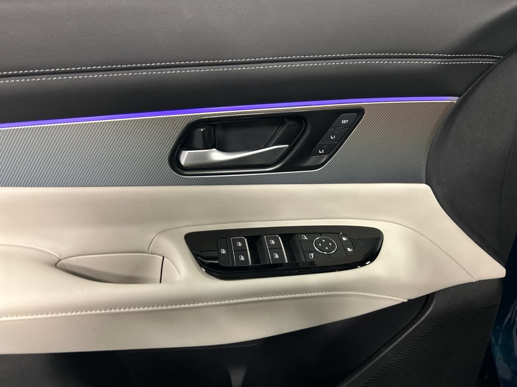 Used 2025 Nissan Murano SL w/ Cargo Package AWD/4WD image 12