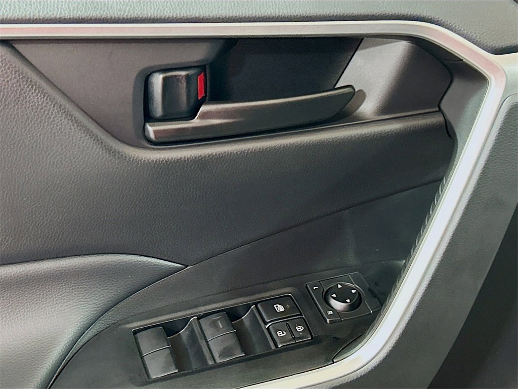 New 2025 Toyota RAV4 LE image 17