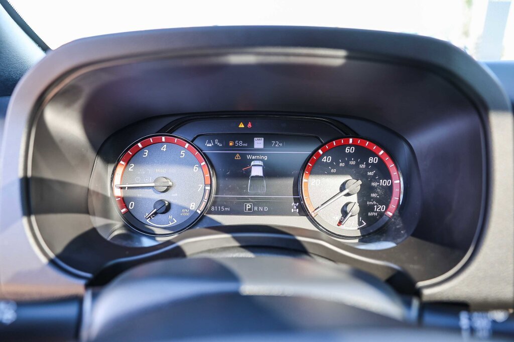 Used 2025 Nissan Frontier PRO-4X w/ Pro Premium Package image 15