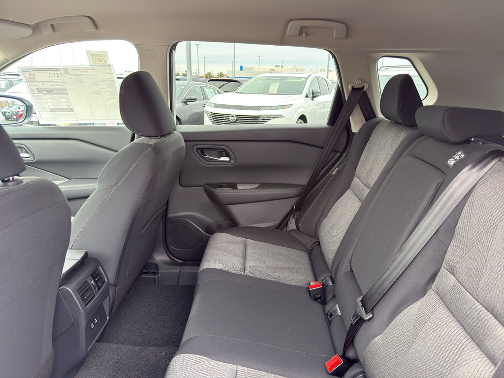 New 2026 Nissan Rogue SV image 32