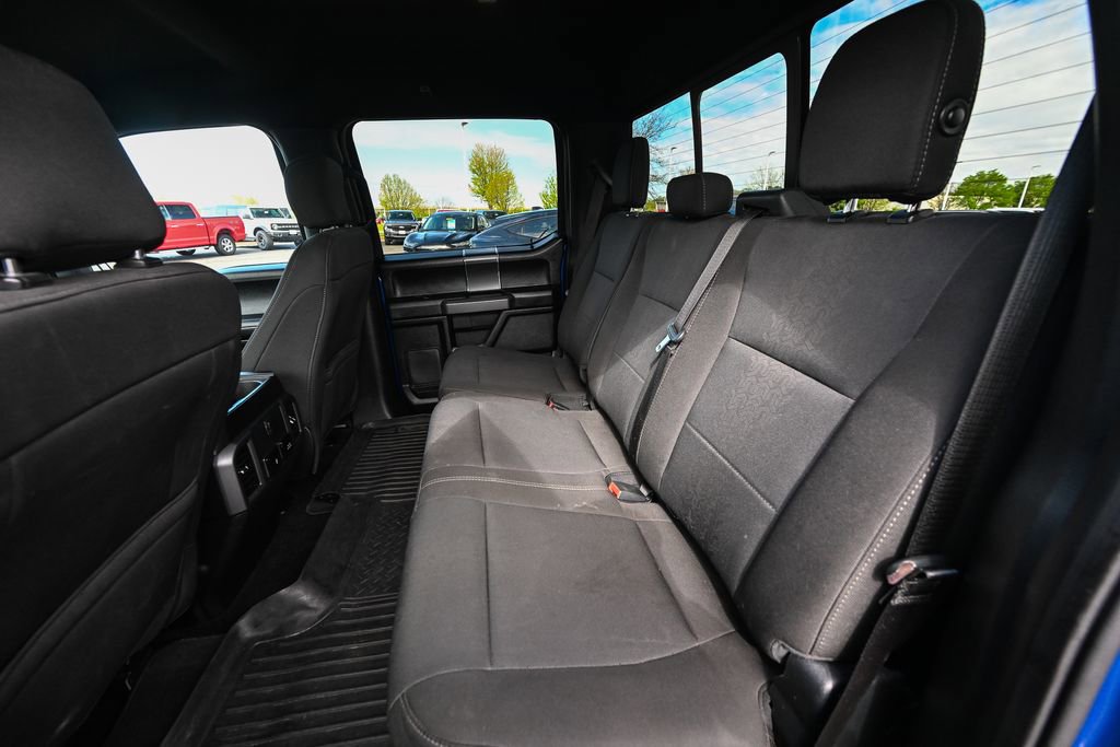 Used 2018 Ford F150 XLT w/ Equipment Group 302A Luxury AWD/4WD image 21