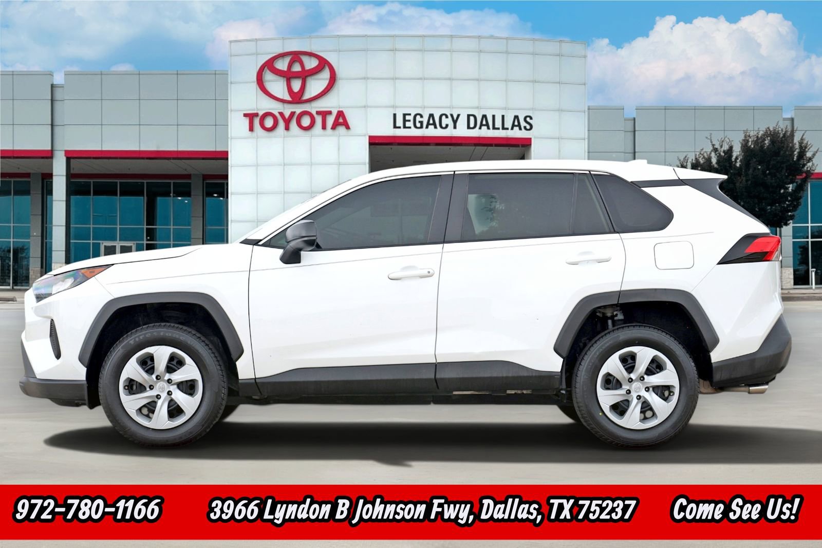 Used 2022 Toyota RAV4 LE FWD image 6