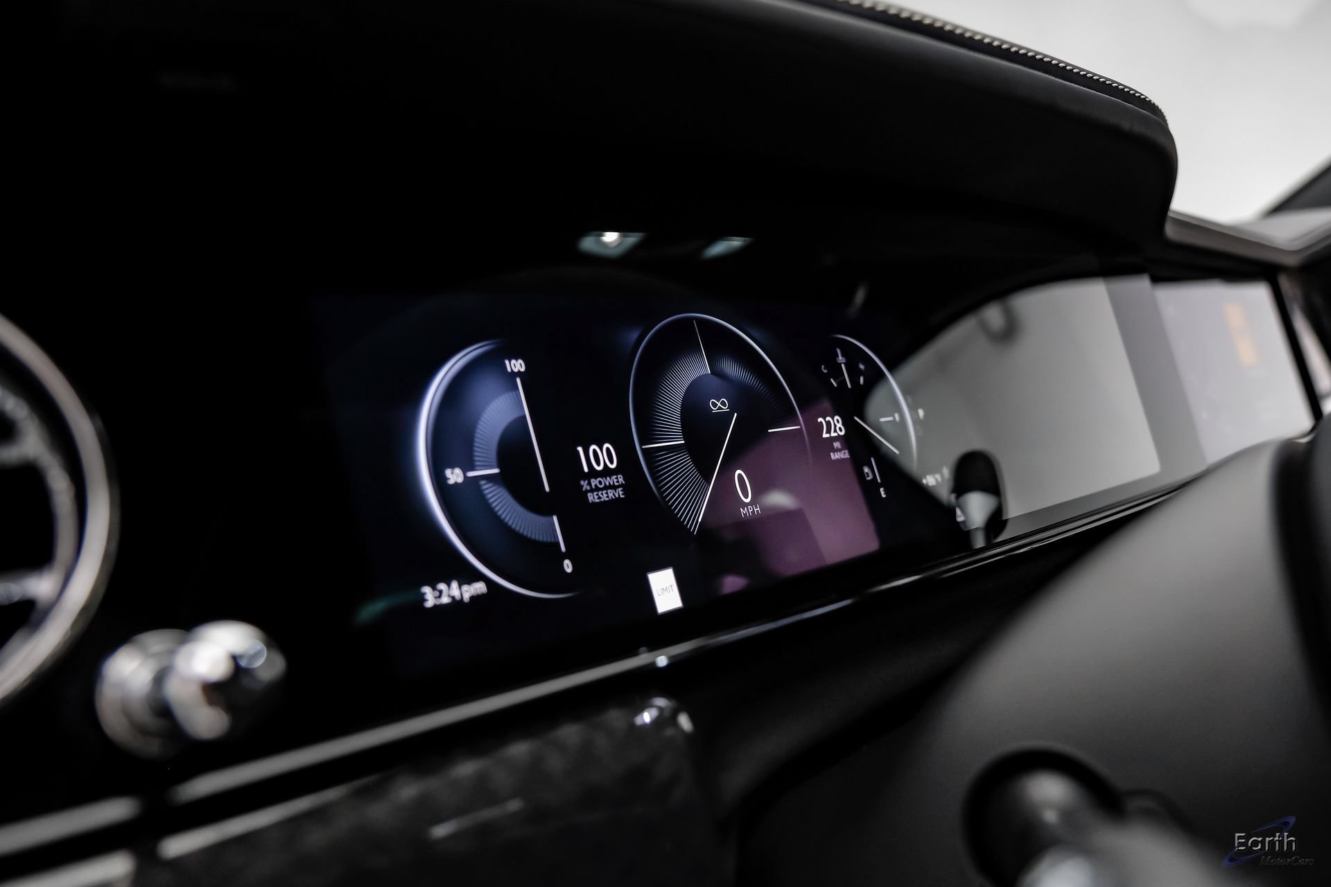 Used 2026 Rolls-Royce Cullinan Black Badge AWD/4WD image 40