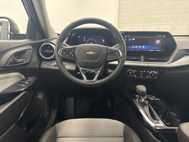 New 2026 Chevrolet Trax LT w/ Driver Confidence Package FWD image 22