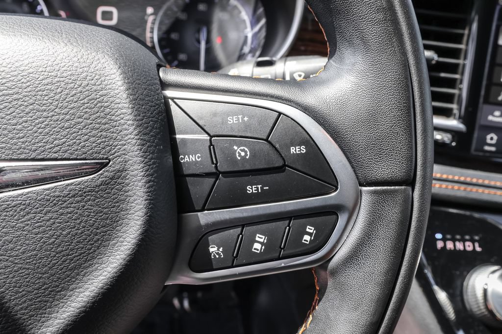 Used 2022 Chrysler Pacifica Pinnacle AWD/4WD image 24