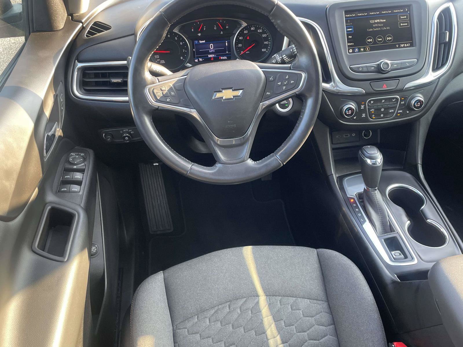 Used 2019 Chevrolet Equinox LT FWD image 14