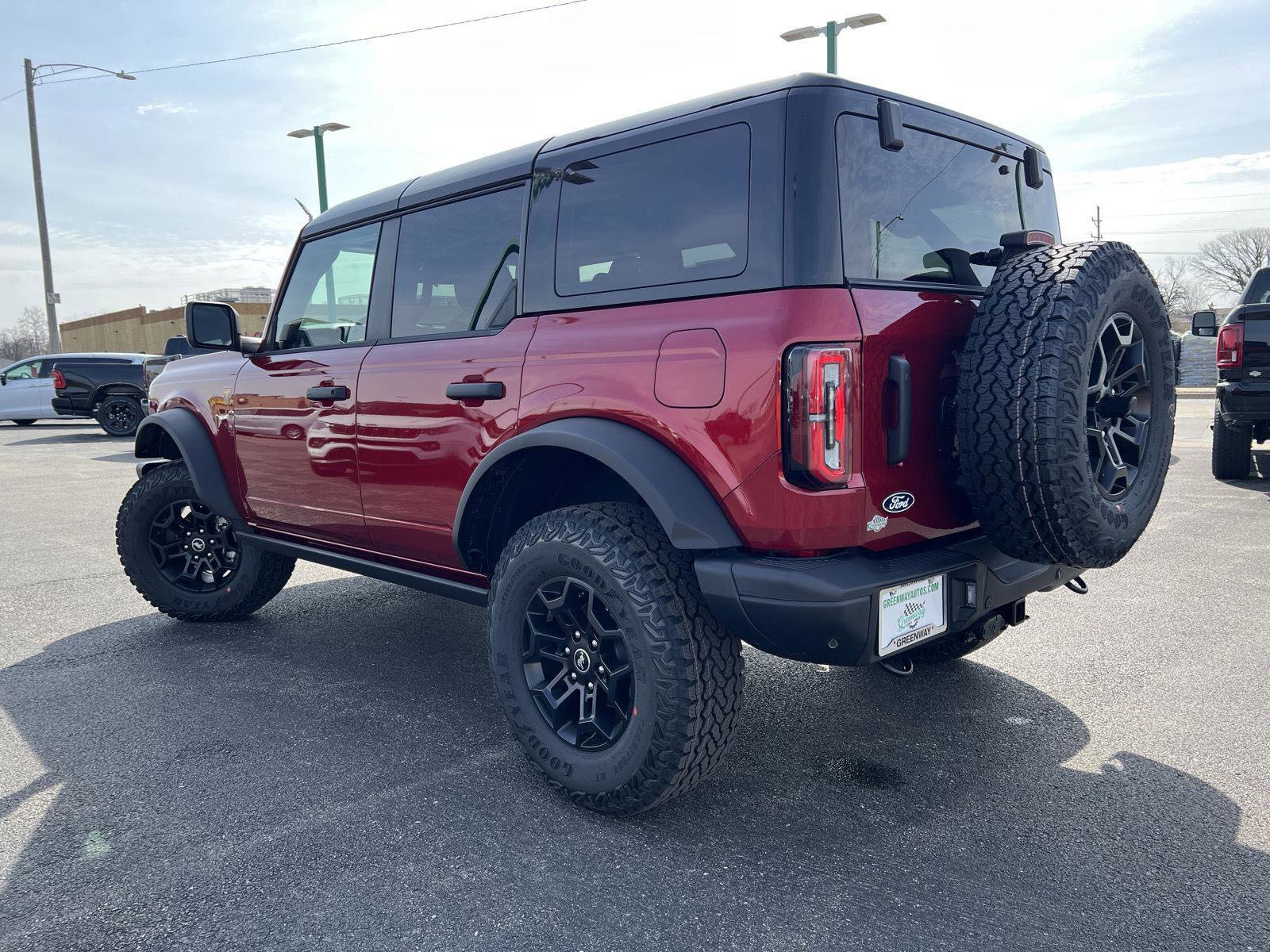 New 2026 Ford Bronco Badlands image 6