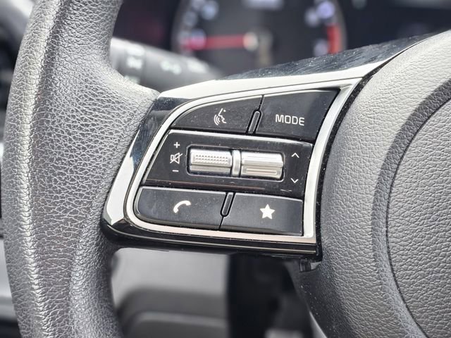 Used 2024 Kia Forte LXS image 17