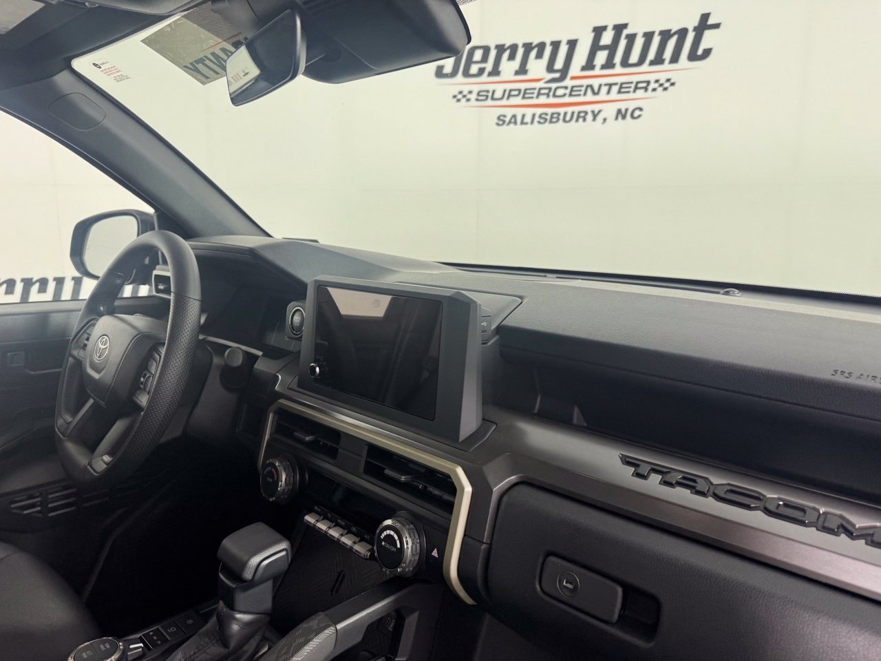 Used 2026 Toyota Tacoma SR5 AWD/4WD image 30