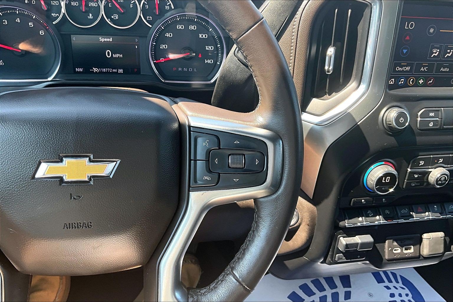 Used 2020 Chevrolet Silverado 1500 LT w/ All-Star Edition AWD/4WD image 23