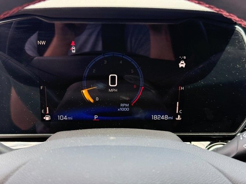 Used 2024 Chevrolet Trax RS w/ Driver Confidence Package FWD image 23