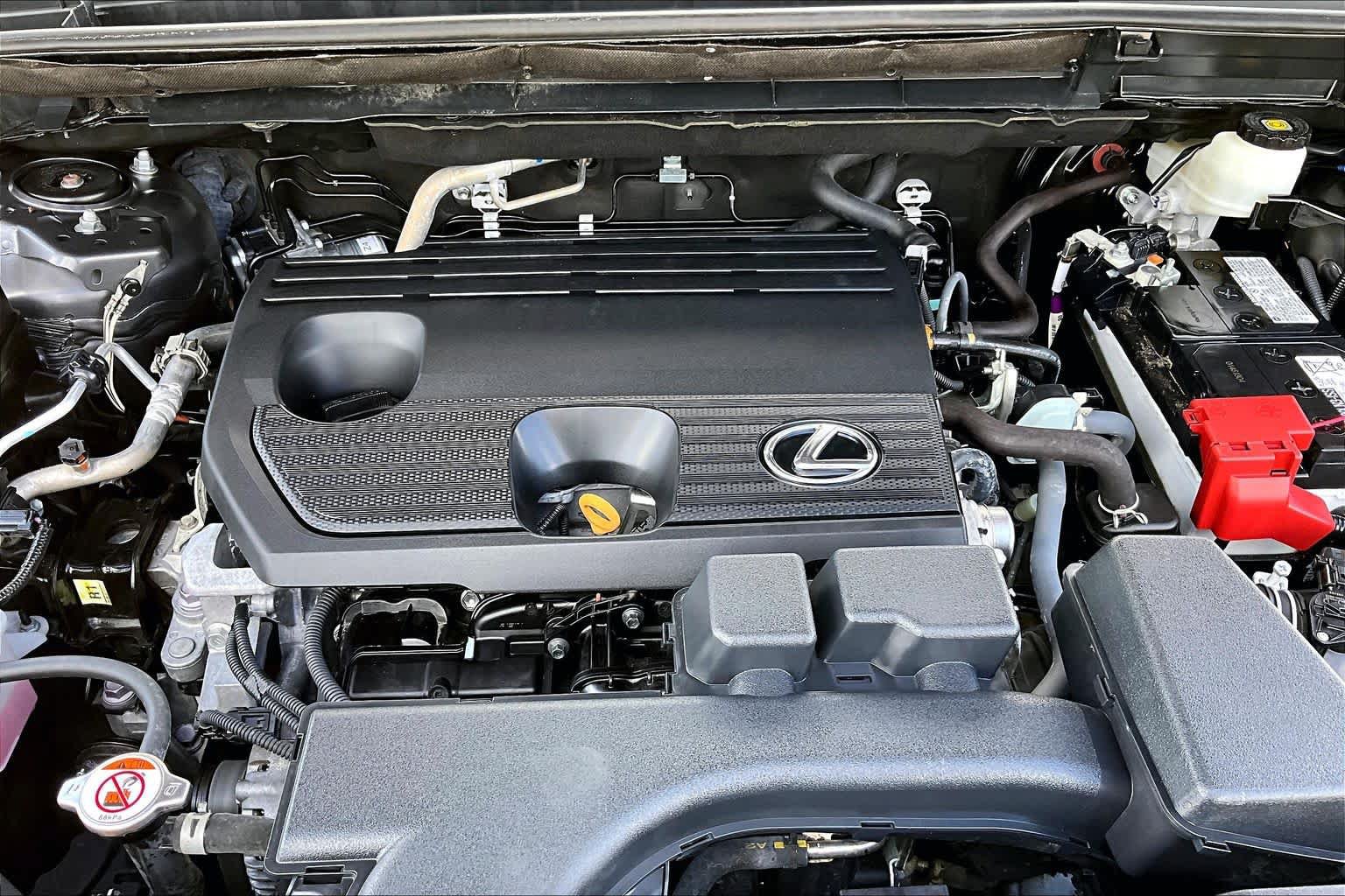 Used 2025 Lexus NX 250 FWD w/ Accessory Package (2T) image 32