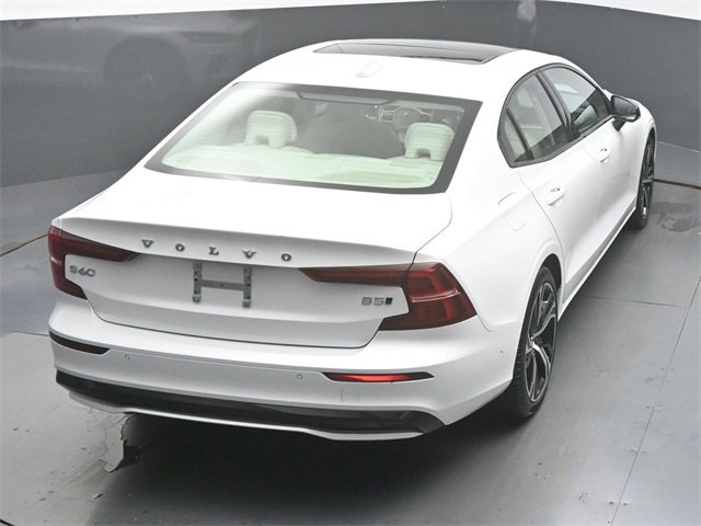 Used 2024 Volvo S60 B5 Plus w/ Climate Package image 44