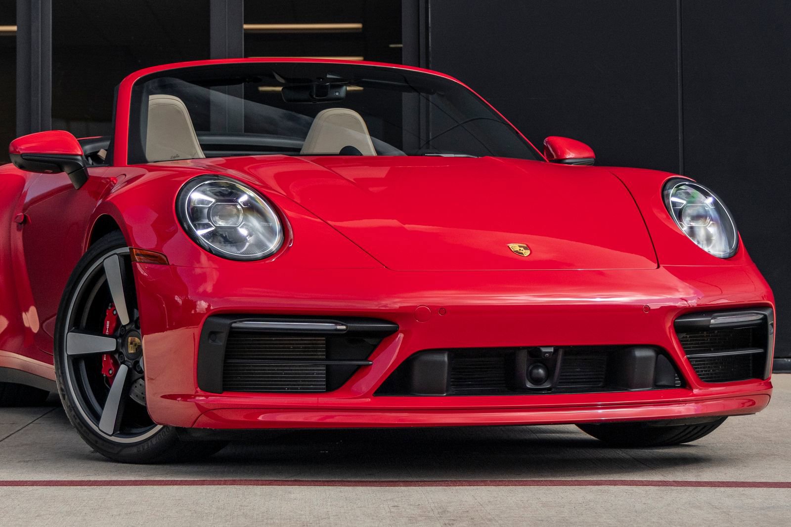 Certified 2021 Porsche 911 Carrera 4S image 9