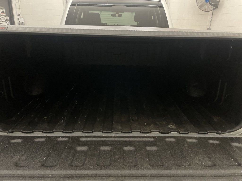 Used 2018 Chevrolet Silverado 1500 LT w/ All Star Edition image 18