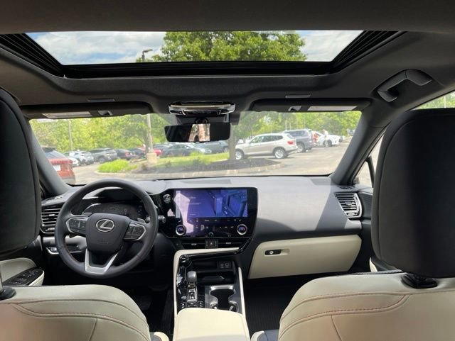 Used 2024 Lexus NX 350 AWD w/ Vision Package image 11