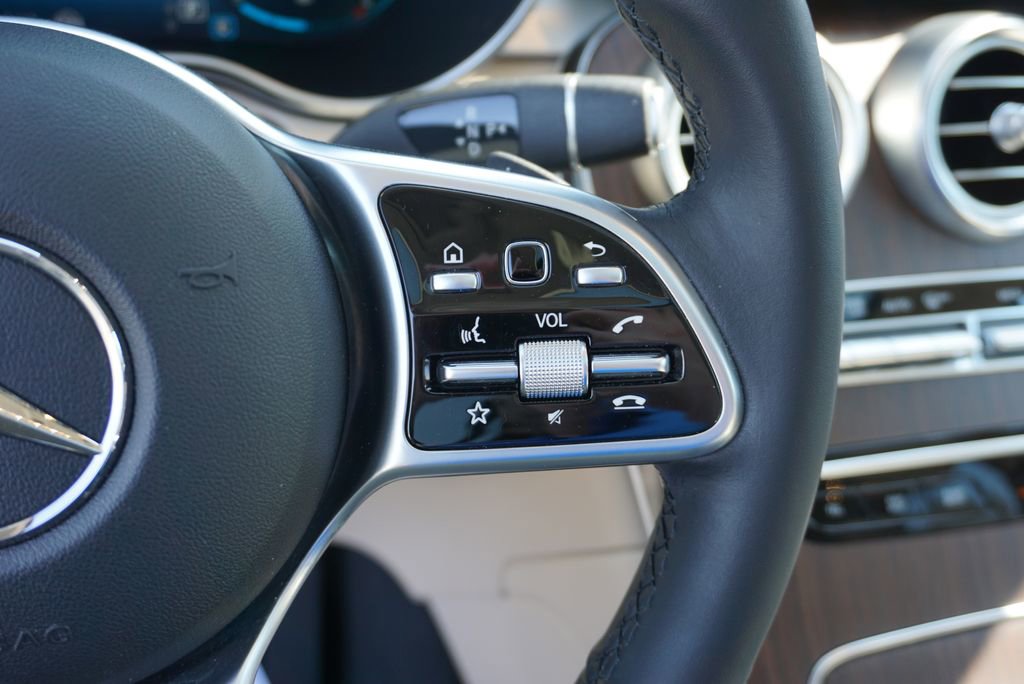 Used 2022 Mercedes-Benz GLC 300 4MATIC Coupe image 20