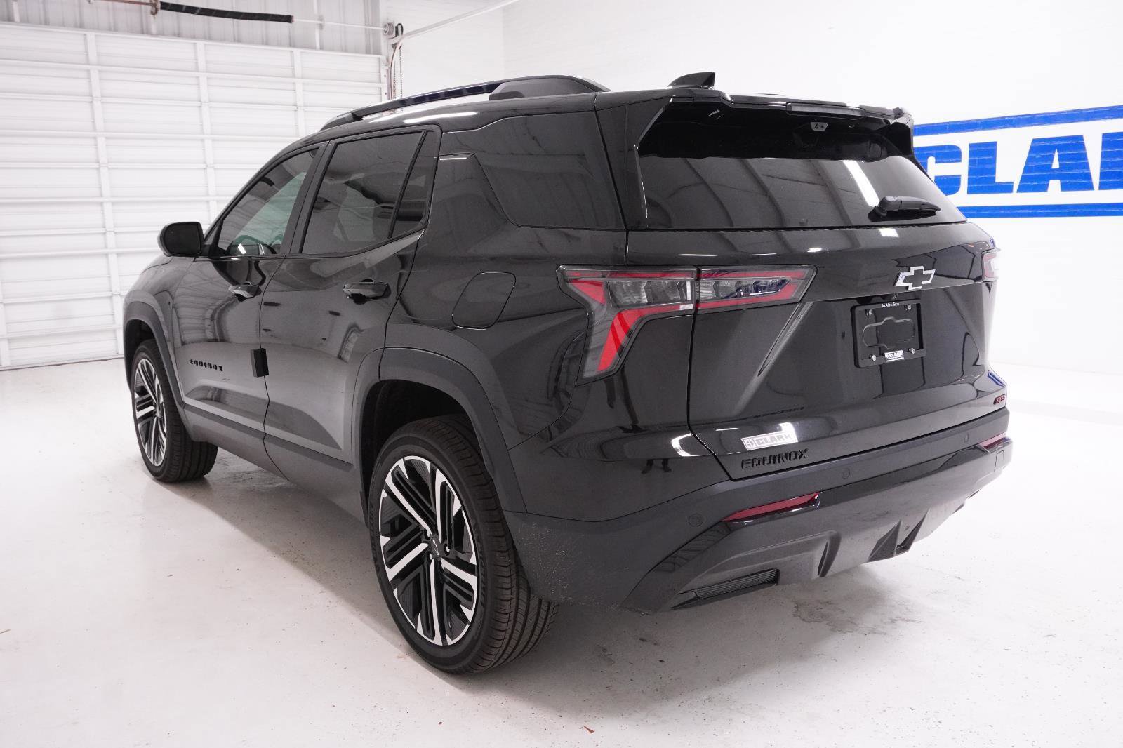 New 2026 Chevrolet Equinox RS w/ Convenience Package III image 10