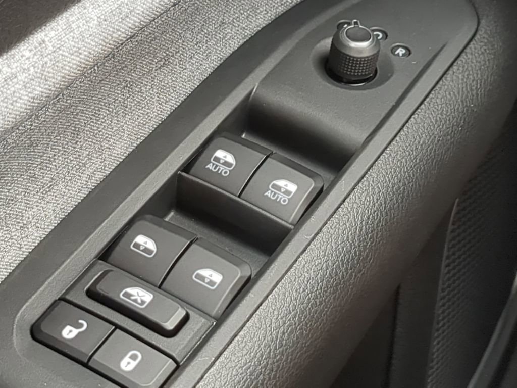 New 2025 Jeep Compass Latitude w/ Convenience Group image 9