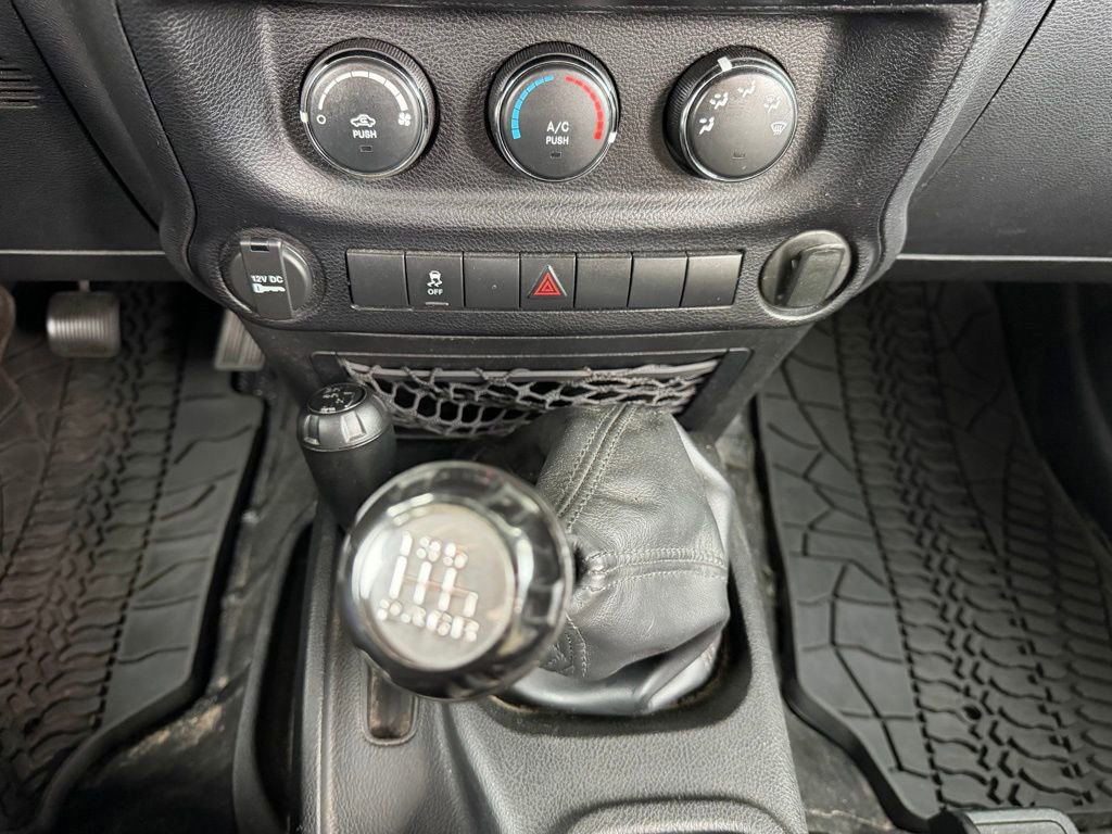 Used 2013 Jeep Wrangler Sport image 18