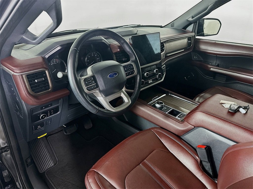 Used 2024 Ford Expedition Max Limited image 29