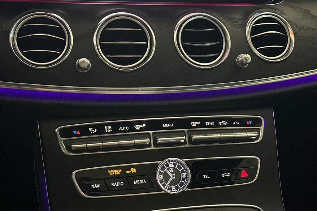 Used 2020 Mercedes-Benz E 350 Sedan image 26