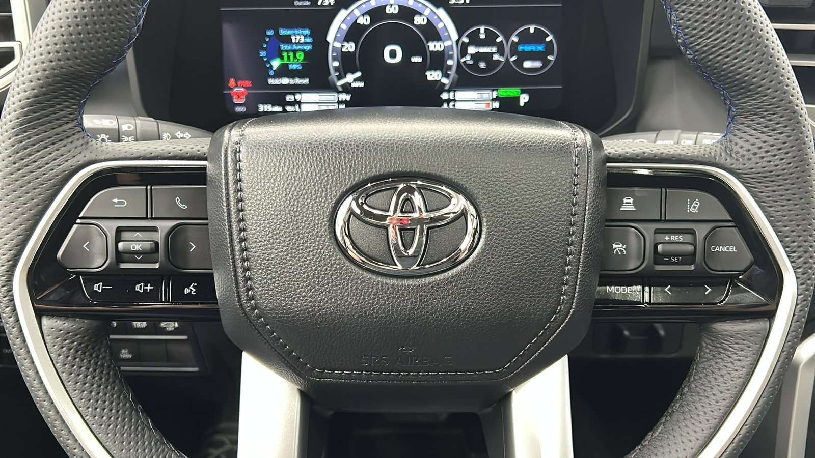 Used 2025 Toyota Sequoia Platinum image 29