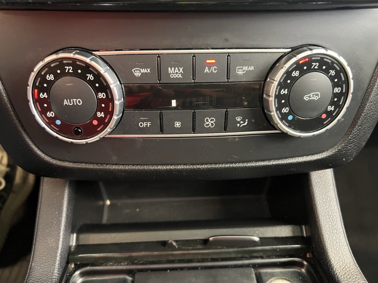 Used 2018 Mercedes-Benz GLS 450 4MATIC image 26