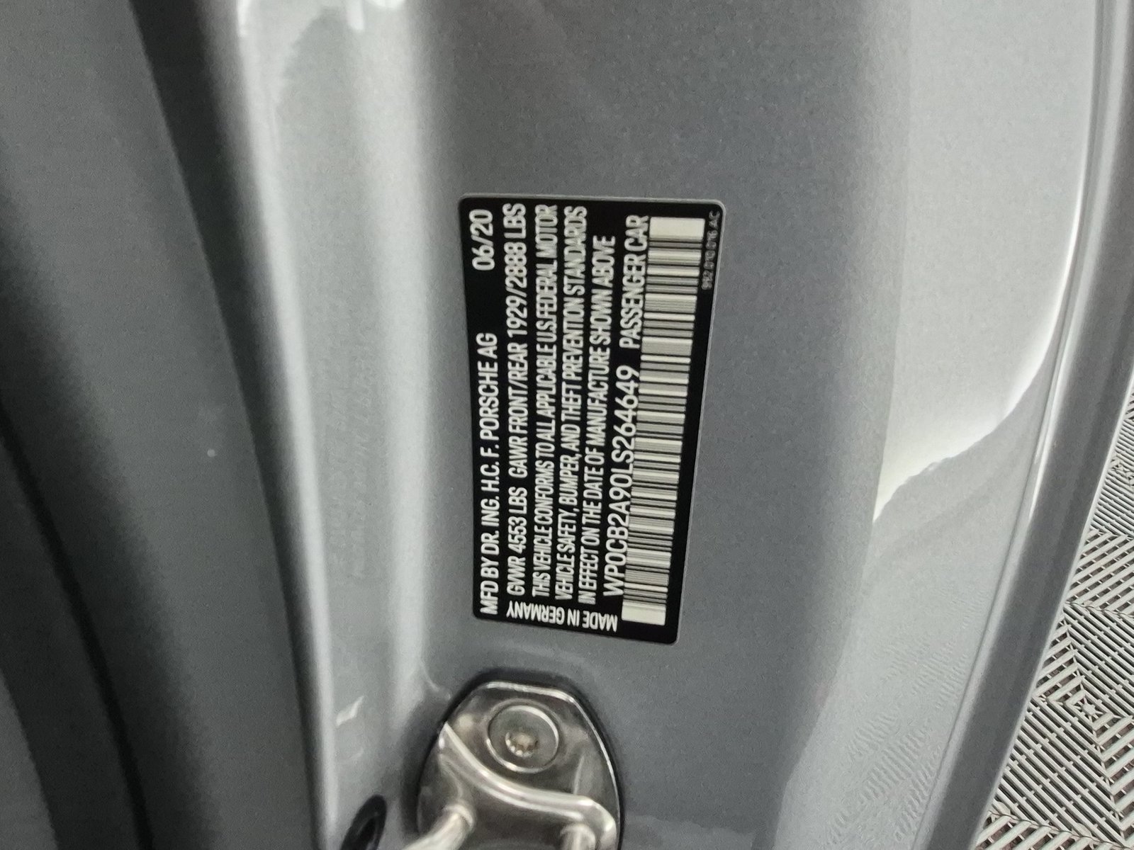 Certified 2020 Porsche 911 Carrera 4S AWD/4WD image 28