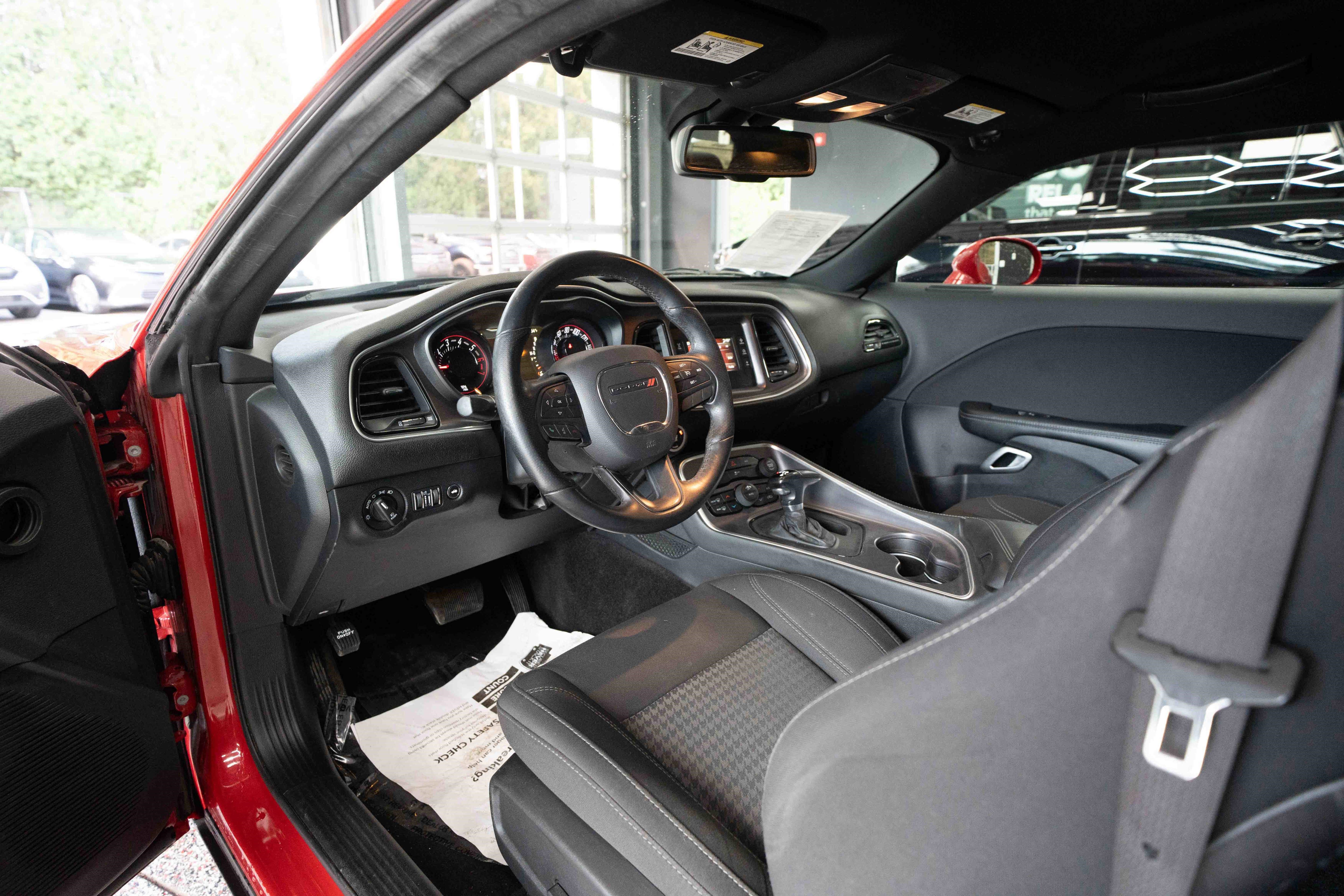 Used 2016 Dodge Challenger R/T w/ Blacktop Package RWD image 8