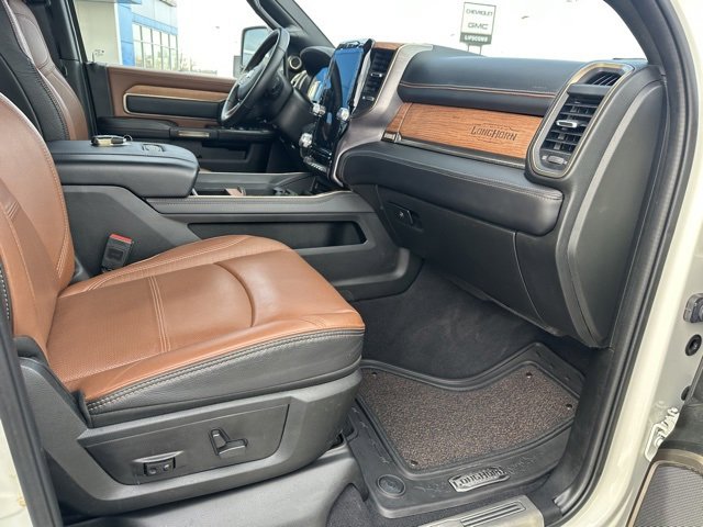 Used 2024 RAM 2500 Limited w/ Towing Technology Group image 28