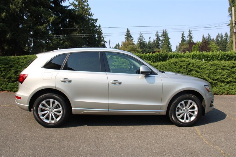 Used 2016 Audi Q5 2.0T Premium Plus w/ Technology Package AWD/4WD image 14