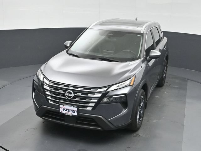 Used 2024 Nissan Rogue SV w/ SV Premium Package FWD image 43
