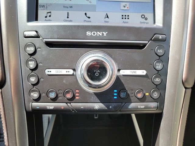 Used 2017 Ford Fusion Platinum FWD image 7