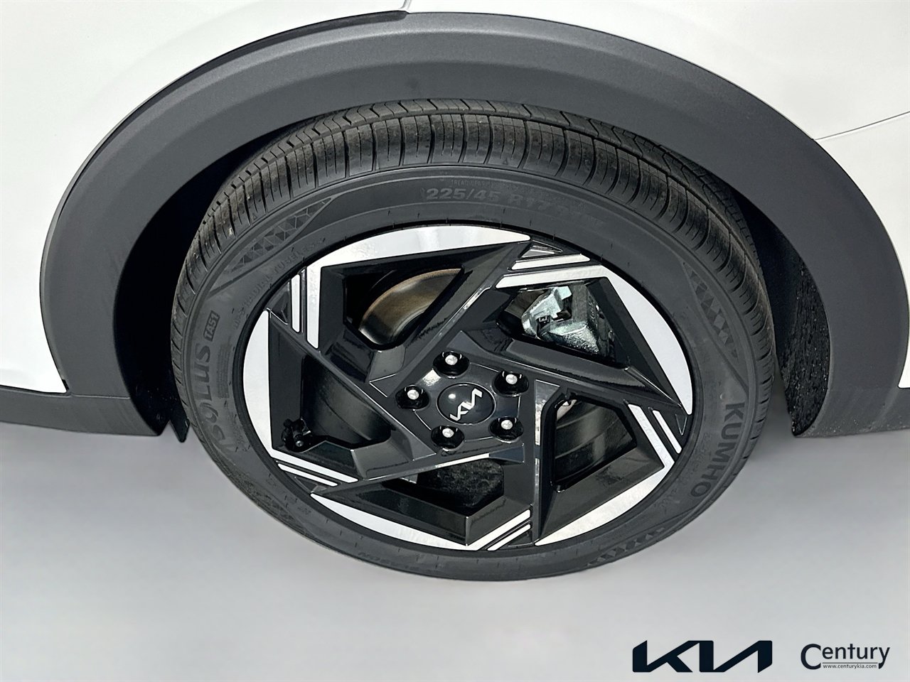 New 2025 Kia K4 EX FWD image 18