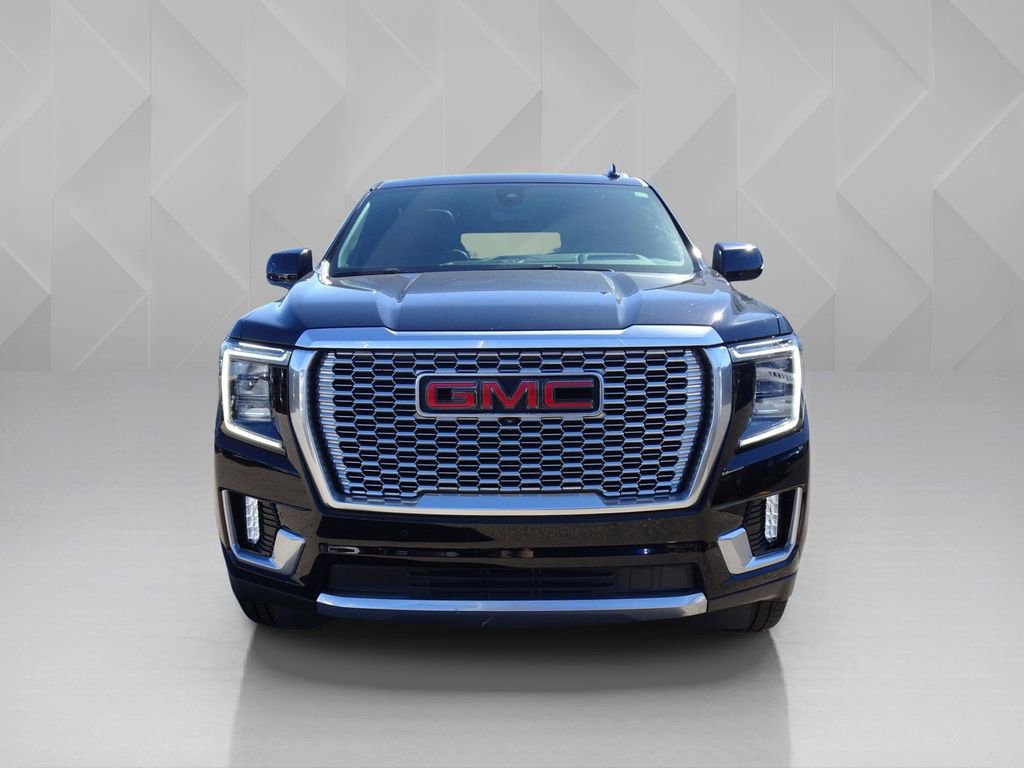 Used 2021 GMC Yukon XL Denali w/ Denali Ultimate Package image 8