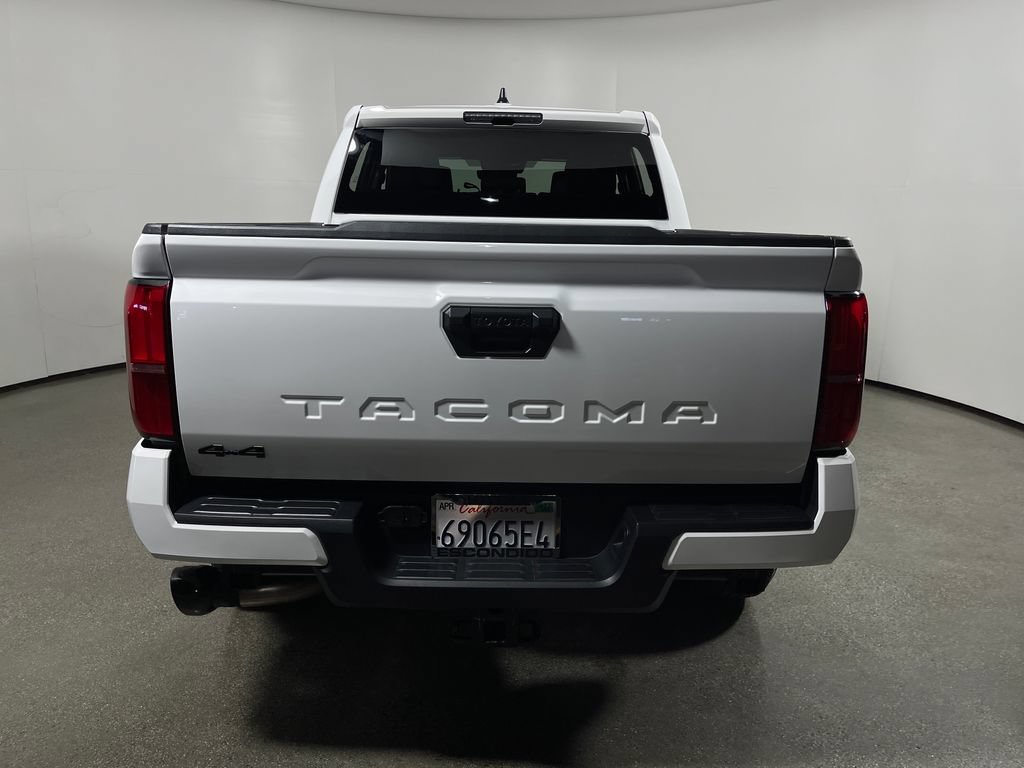 Certified 2025 Toyota Tacoma TRD Sport AWD/4WD image 4